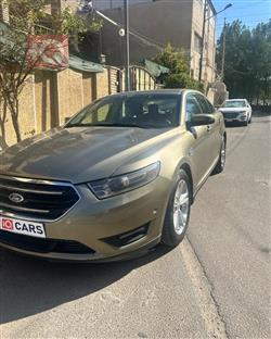فورد تورس
